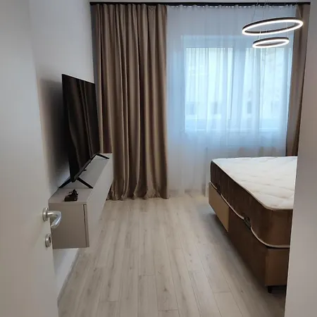 Elisio - Glass Studio Apartment